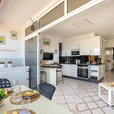 Sol Del Sur Ocean View Апартаменты *